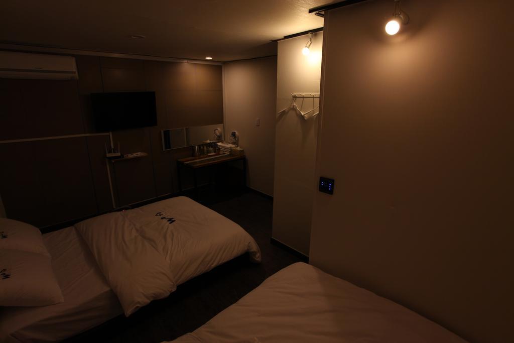 W Mini Hotel Dongdaemoon Seoul Exterior foto